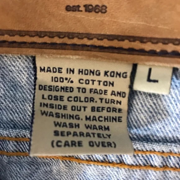 Calvin Klein Men's Light wash Trucker Denim Jacket Never worn like New! - Picture 7 of 10